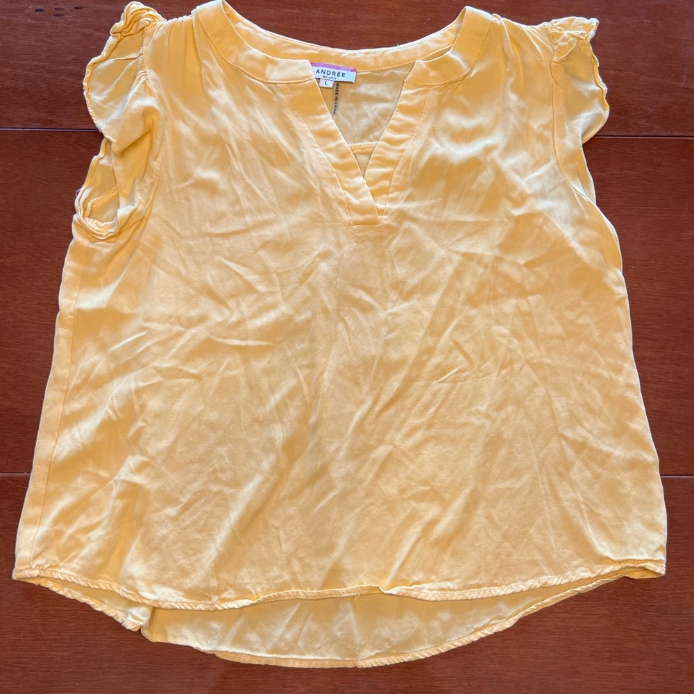 Split neck Andree top
